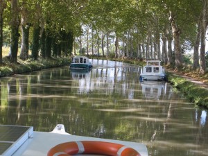 Another view of the Midi canal