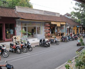Typical street in Ubud