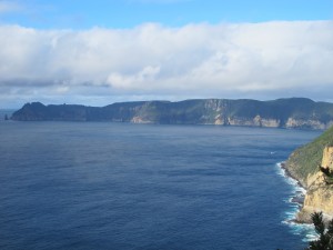 Munro Bight on last sector - Cape Pillar is at left hand end of the Bight